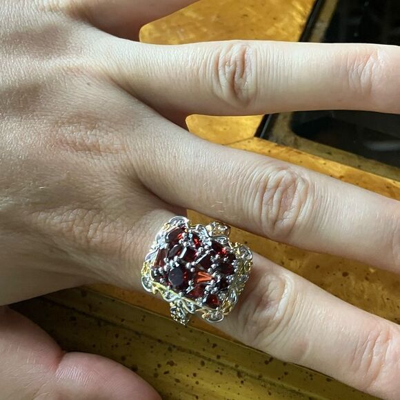 Natural Red Garnet Sterling Silver Cocktail Ring Size 9 - Picture 3 of 8